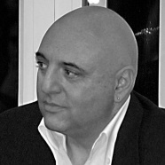Michael Sfaradi 