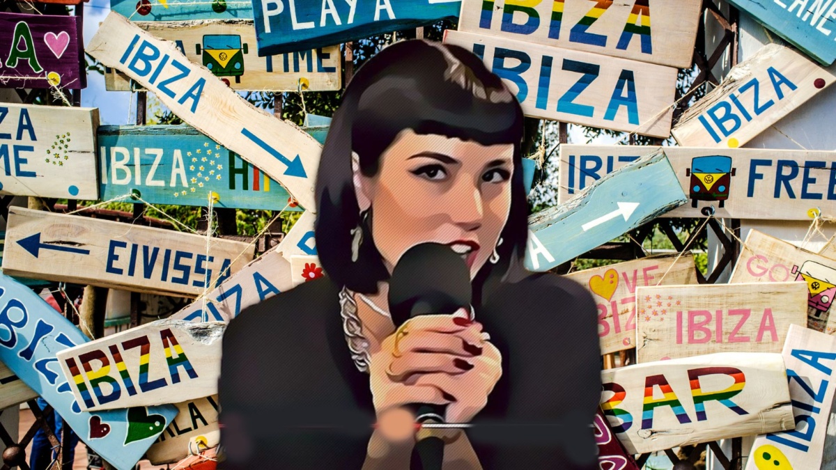 Giorgia Soleri ibiza
