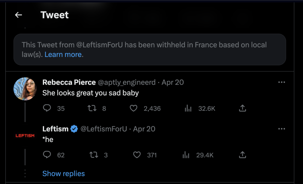 Avviso di rimozione del governo francese su Twitter.