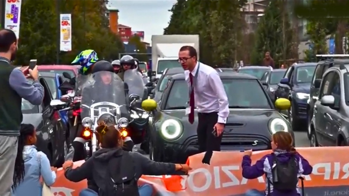 ultima generazione stop traffico milano