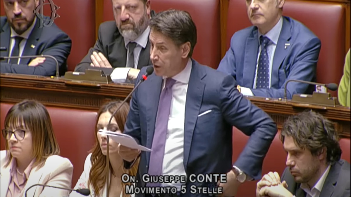 conte_camera