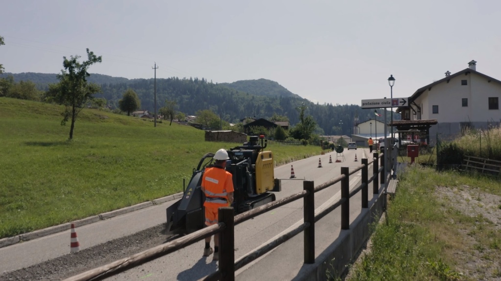 Un cantiere di Open Fiber per portare Internet veloce anche nei piccoli comuni italiani