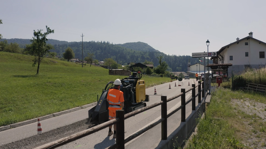 Un cantiere di Open Fiber per portare la rete ultraveloce in tutta Italia, anche nei Comuni più piccoli, così da abbattere il digital divide