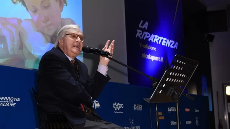 Vittorio Sgarbi ricoverato in terapia intensiva. Emesso il bollettino del Gemelli