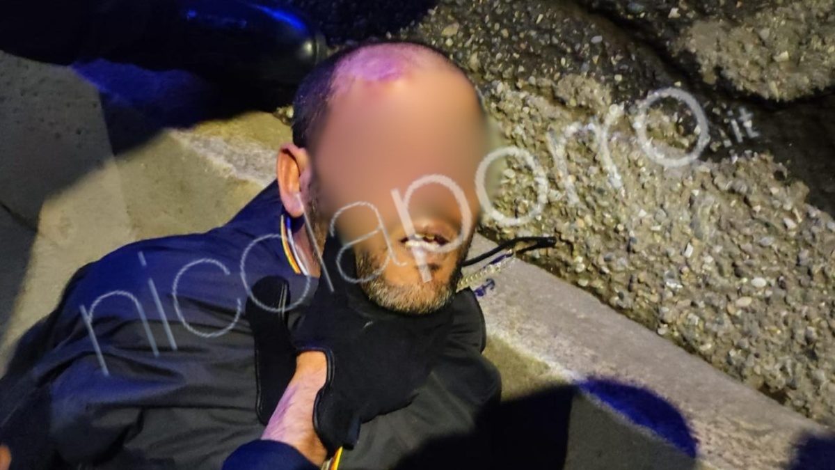 poliziotto accoltellato chi è