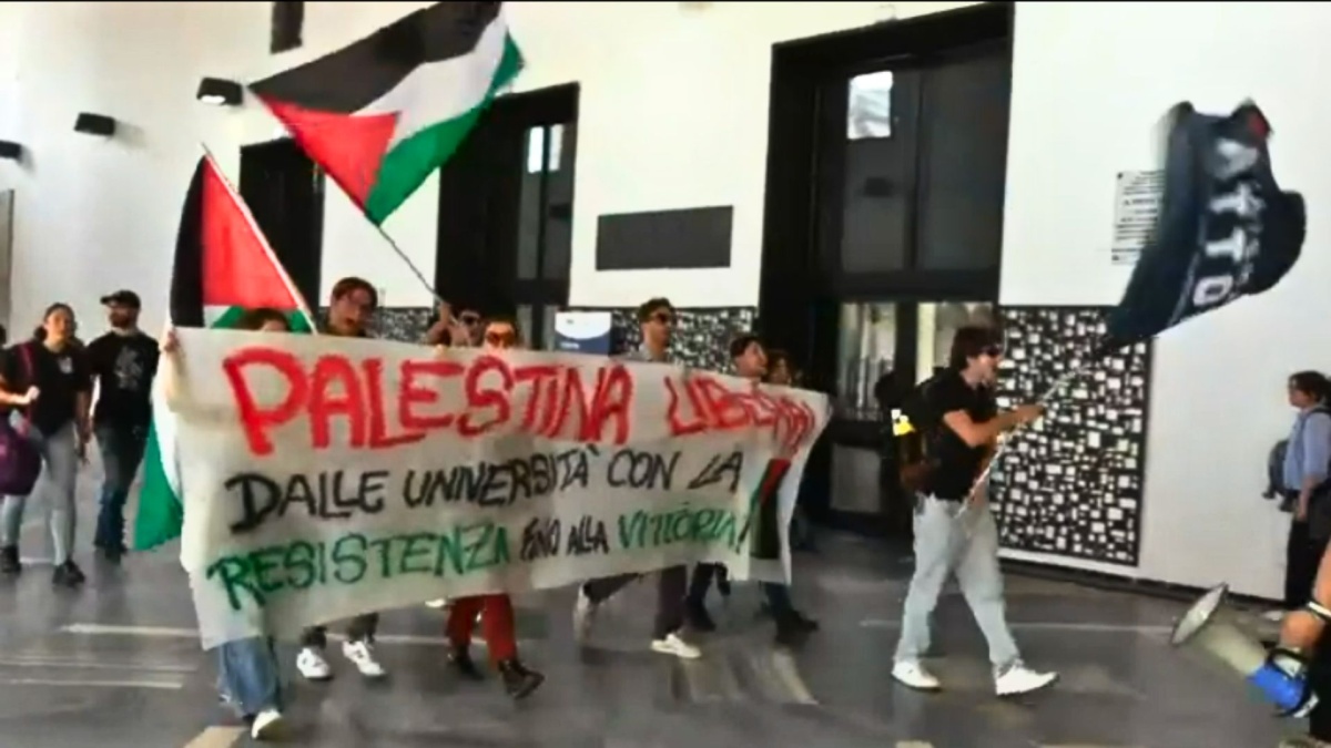 statale milano proteste israele