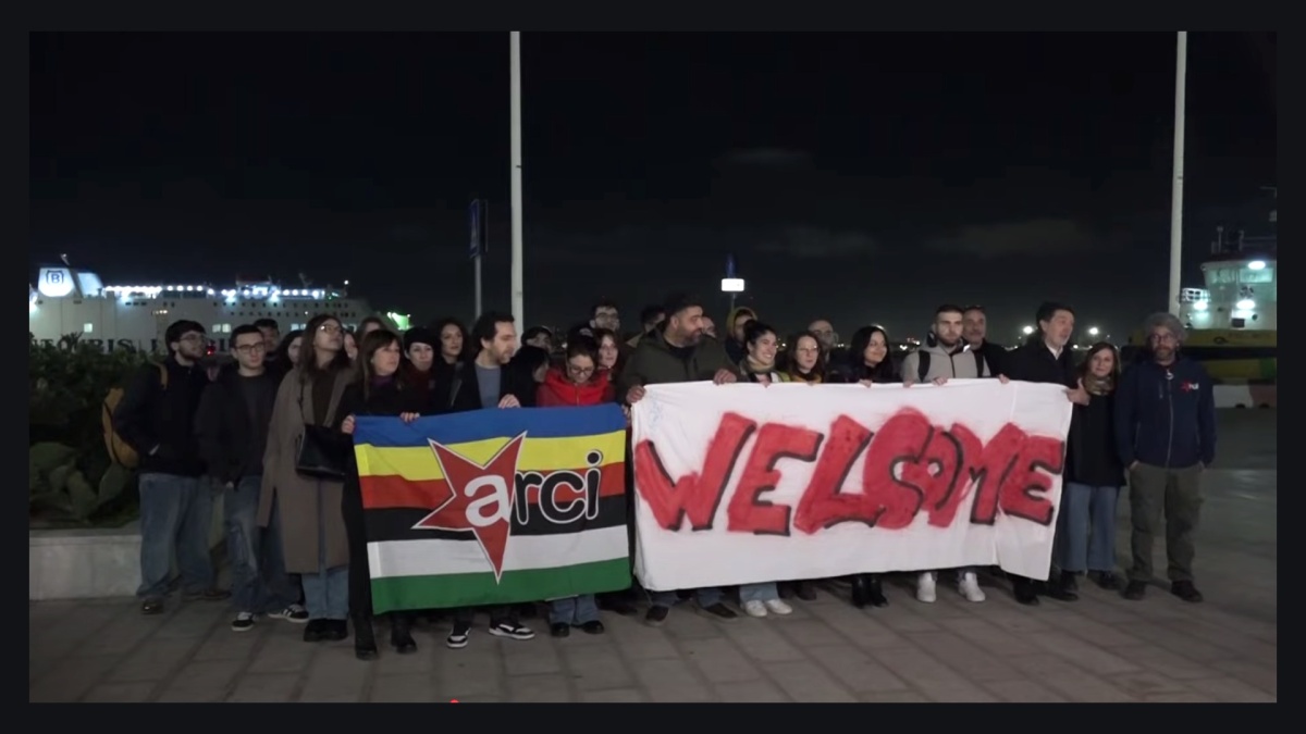 migranti bari