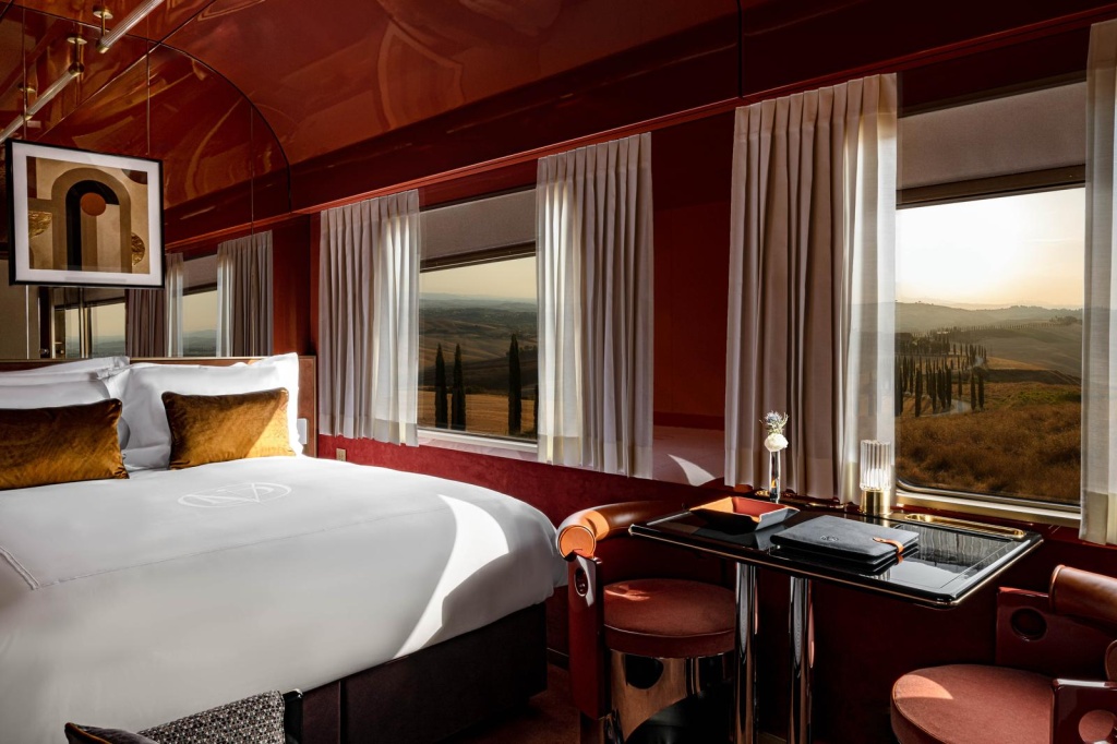La Dolce Vita Orient Express