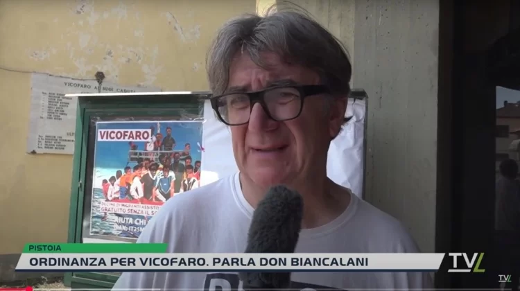 Il Vaticano rimuove don Massimo Biancalani: adios al “prete dei migranti”