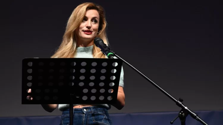 È un’artista libera: Venezi fa bene ad esibirsi in Siberia