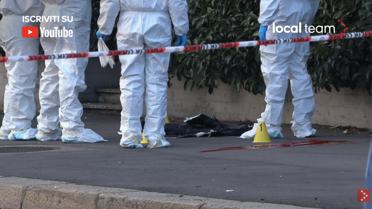 polizia scontro rogoredo