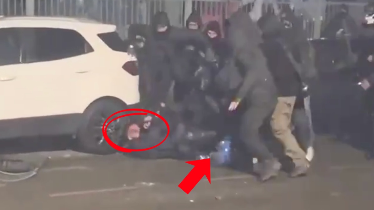 poliziotto torino askatasuna