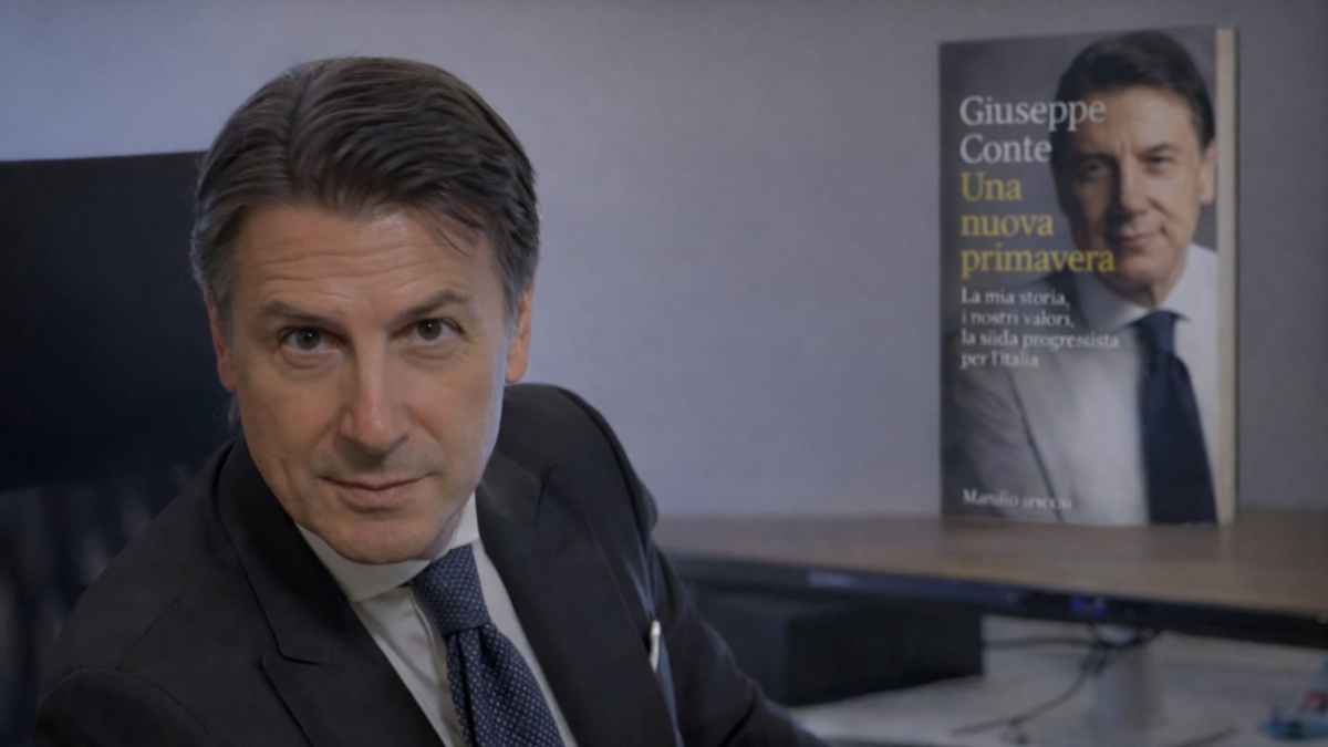 Toc toc Conte, tutte le omissioni nel libro di Giuseppi*