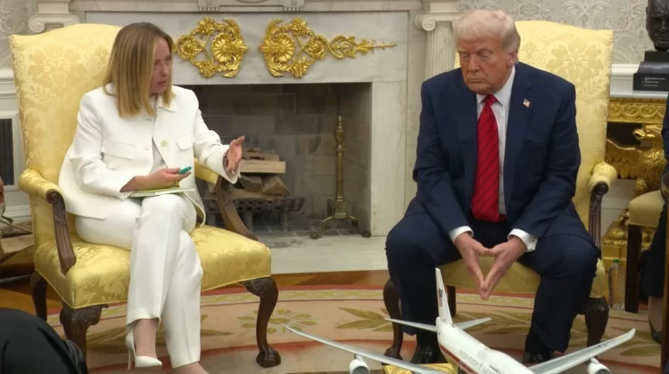 Ecco cosa (e chi) ha fatto finire l’Italia nella lista dei “cattivi” di Trump