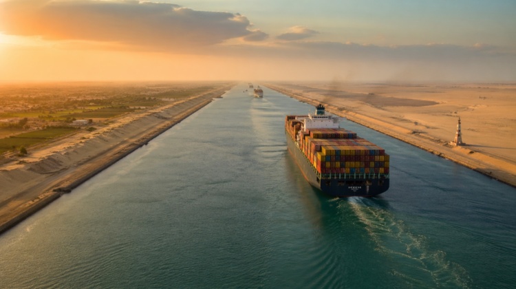 Allerta massima sulle strettoie del traffico marittimo mondiale