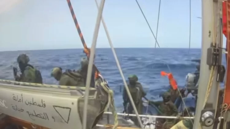 L’Idf abborda la Flotilla: chi sono i 10 italiani nelle mani di Israele