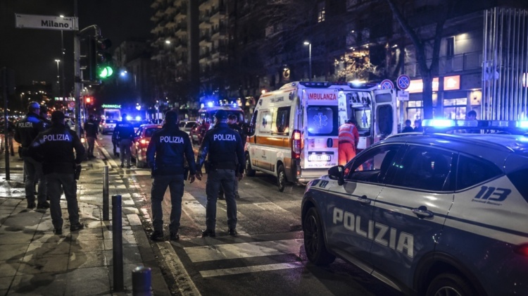 Far west urbano, è ora di dire basta: fuori dall’Italia