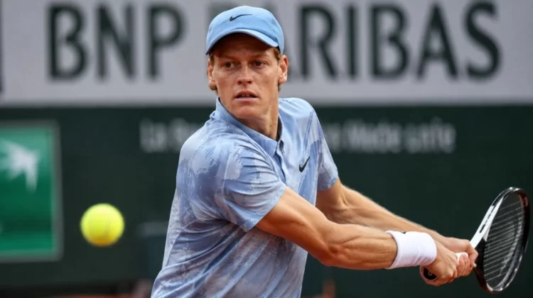 Live Sinner – Struff 7-5 7-6 6-3. Sinner vince e va in semifinale a Wimbledon