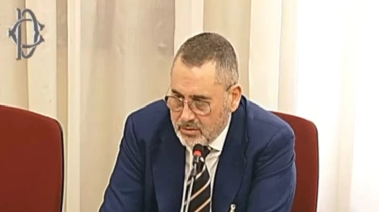 Covid, quella consulenza d’oro: “450mila euro per una sola lettera”