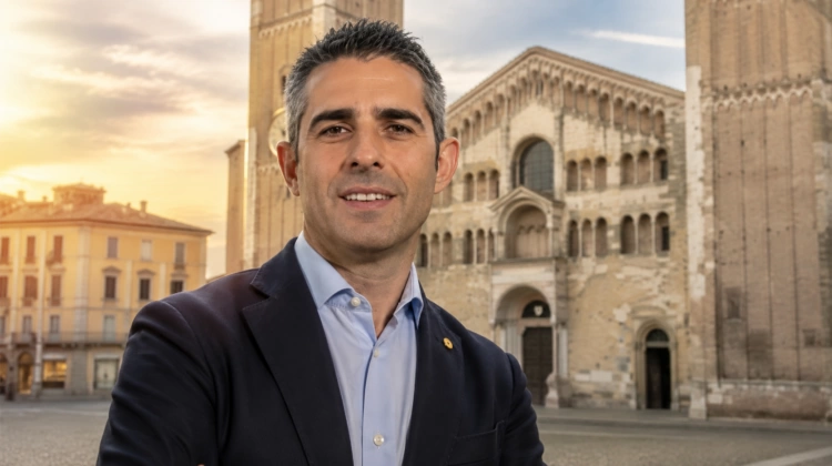 Pizzarotti: sei processi, sei assoluzioni. Ma nessuno lo dice