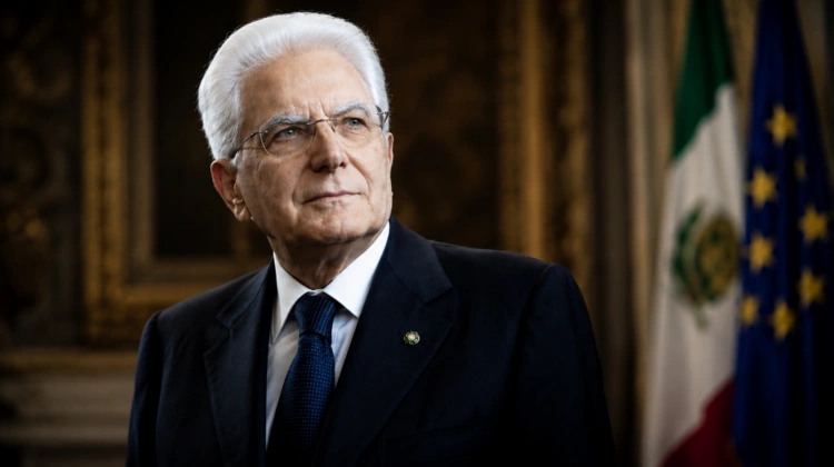 Stranieri in classe, Mattarella a gamba tesa: “Scuola aperta a tutti, no barriere”