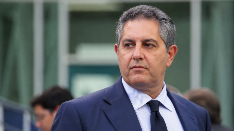 E adesso chi chiederà scusa a Giovanni Toti?