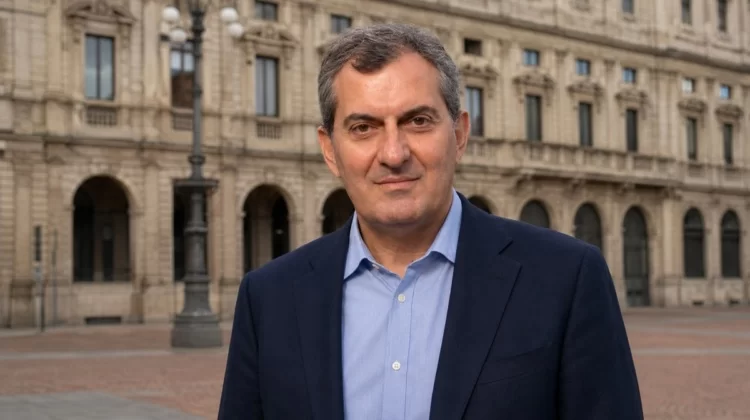 Mario Calabresi lascia Chora e si prepara alla corsa per Milano: ora il Pd non può più evitare le primarie
