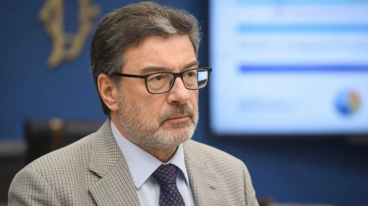 Giorgetti si ricorda le basi: meno Stato e più capitale per far correre l’Italia