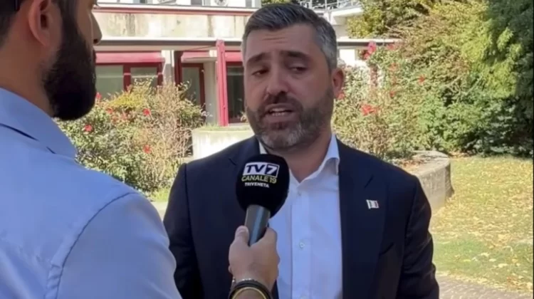 “Le ho chiesto ‘come stai?’ mi ha risposto ‘Riad'”. E il sindaco le nega la cittadinanza italiana